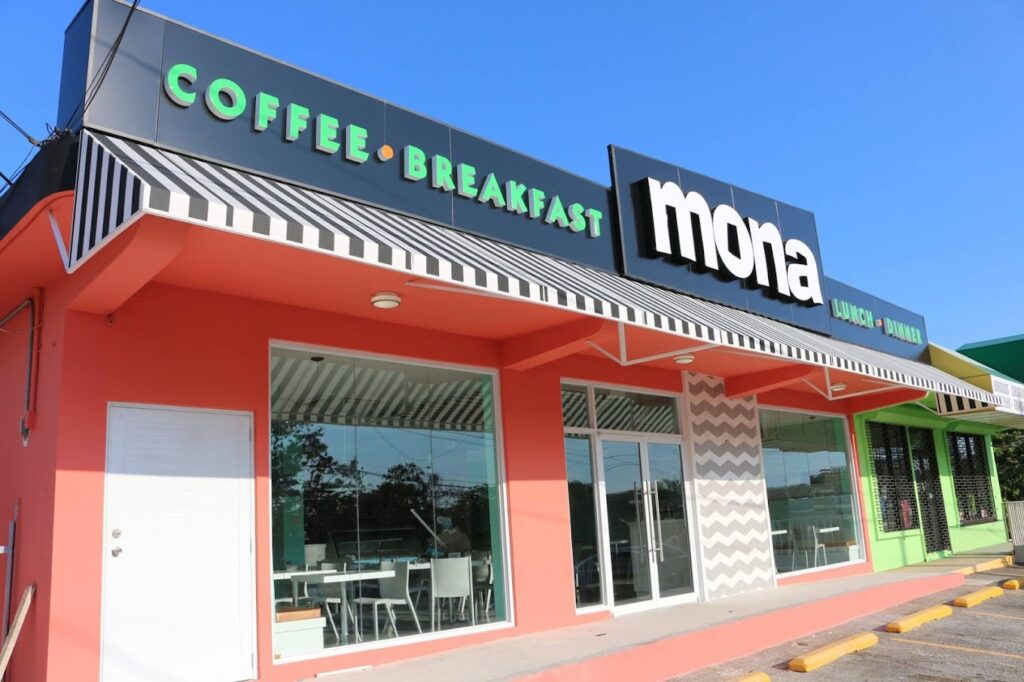 Mona Restaurant